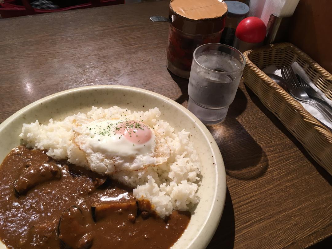 昭和30年から続くカレー屋の 昔ながらの欧風カレー Scramble スクランブル