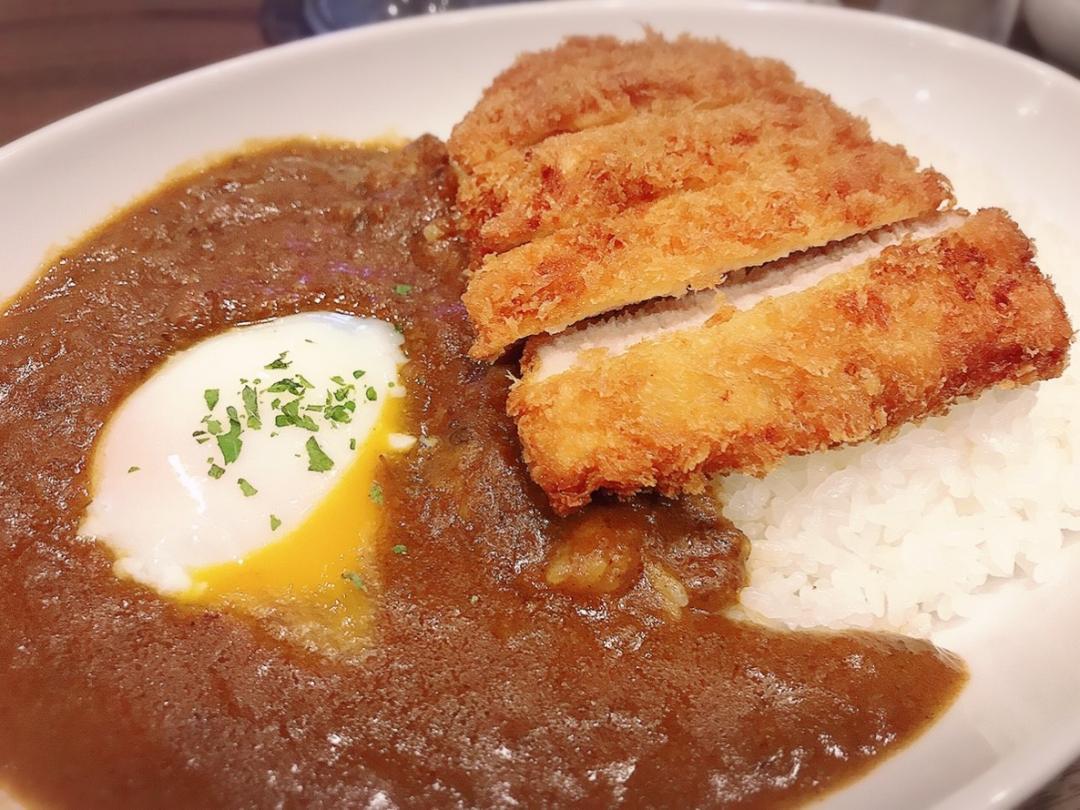 濃厚で甘口 星乃珈琲 カツカレーは本格派 Scramble スクランブル